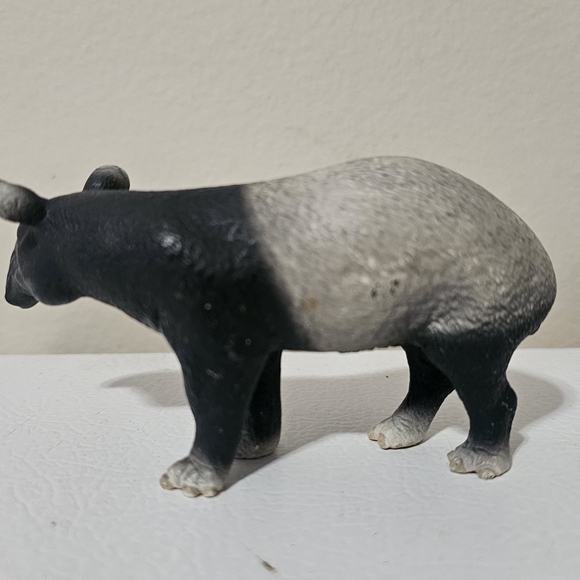 SCHLEICH 14615 TAPIR 11 CM Wild Animals Series - Picture 3 of 5
